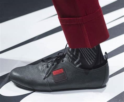 scarpe uomo prada primavera estate 2017|scarpe prada.